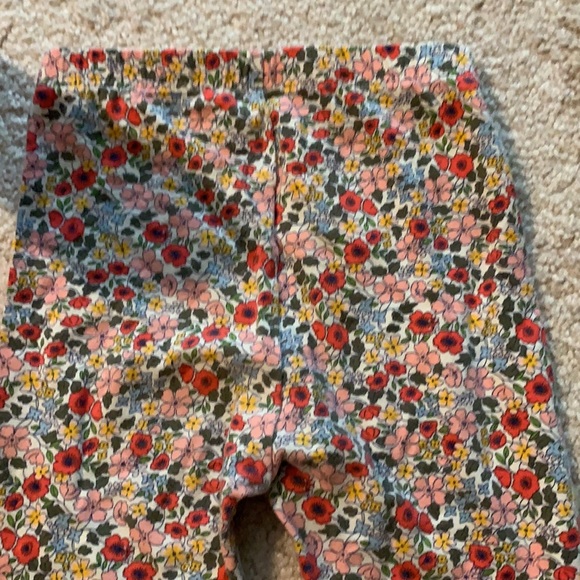 Adorable floral and striped coordinating set - Picture 9 of 9